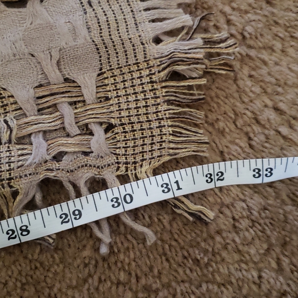 Handmade Scarf - Picture 3 of 4